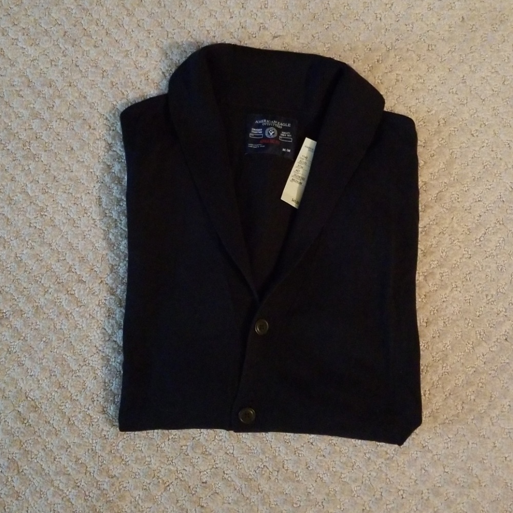 NWT Men's black button up cardigan